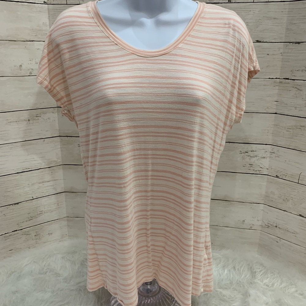 Calvin Klein Peach and Cream Striped T-Shirt Sz M